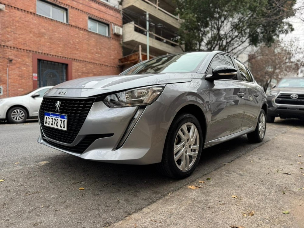 Peugeot 208 Active 1.6 pack típtronic — foto 18